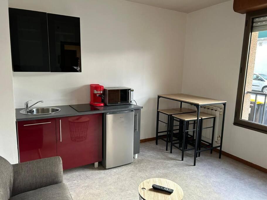 Reve Divin T2 En R/c Parking-bagagerie-salle Sport-barbecue Appartement